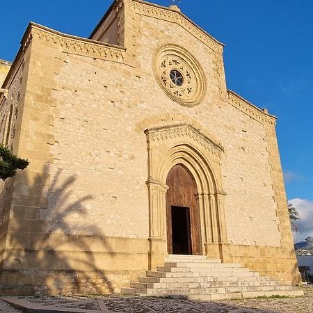 Casa Vacanza Da Rosa Custonaci Exteriör bild