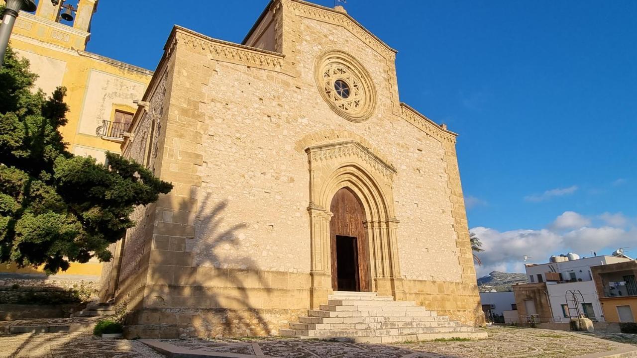 Casa Vacanza Da Rosa Custonaci Exteriör bild