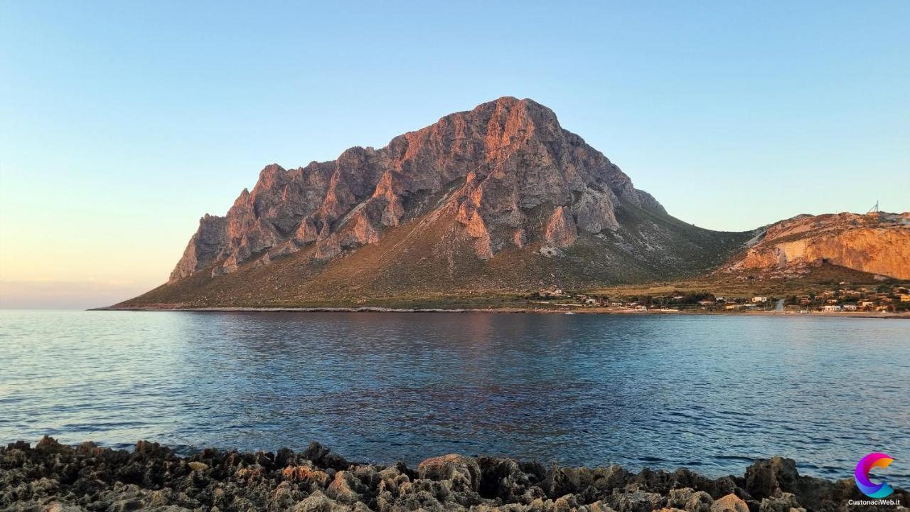Casa Vacanza Da Rosa Custonaci Exteriör bild