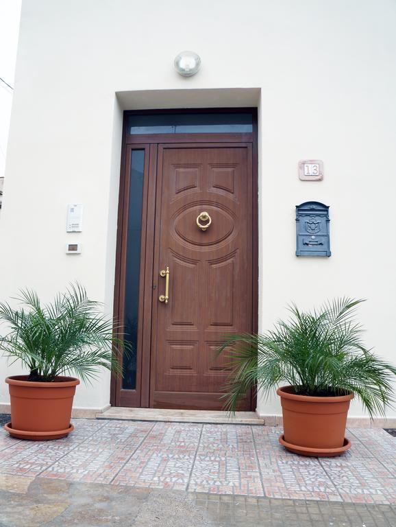 Casa Vacanza Da Rosa Custonaci Exteriör bild